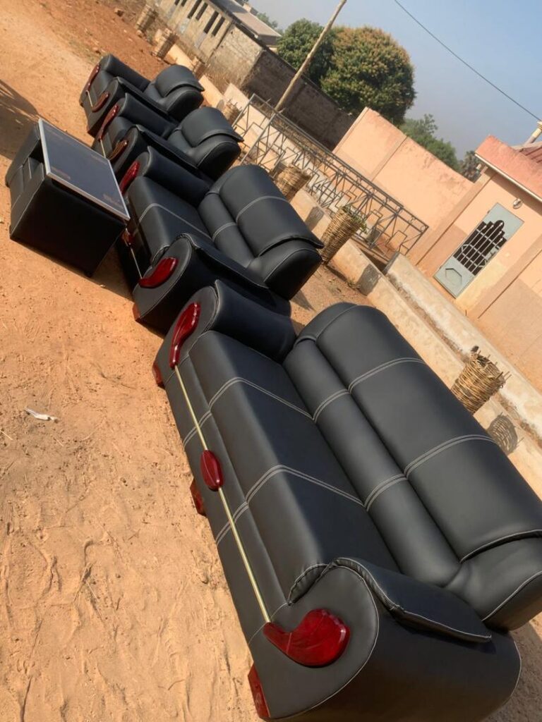 Chez Sam depuis KETAO Tel : +228 90 90 32 09
